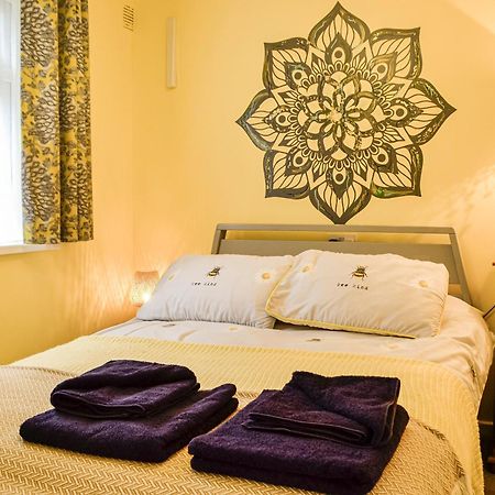 Two Peas In A Pod Villa Henfynyw Upper Bagian luar foto